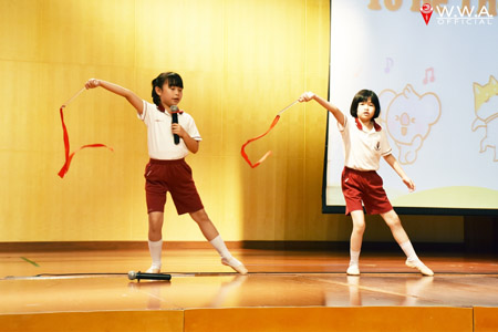 The Leader Stars (48)